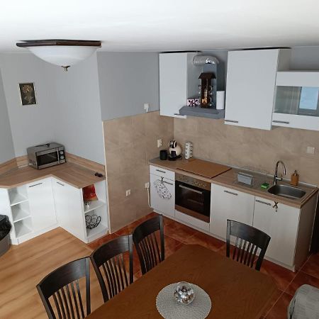 Dobi'S Apartment Elit47 At Elit بامبوروفو المظهر الخارجي الصورة