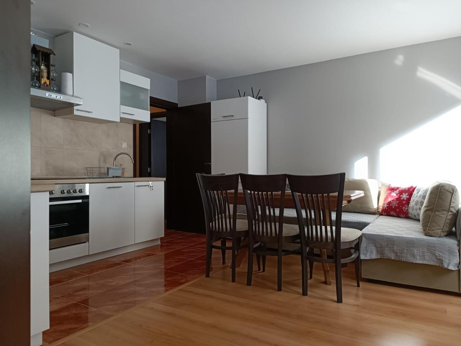 Dobi'S Apartment Elit47 At Elit بامبوروفو المظهر الخارجي الصورة
